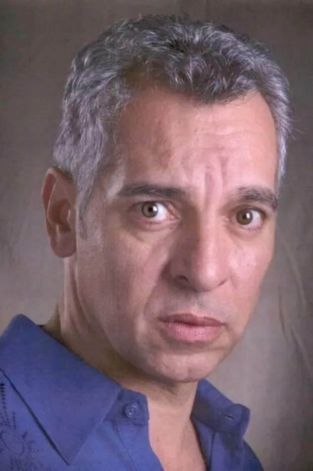 صورة الغلاف لـ Andrew Castillo