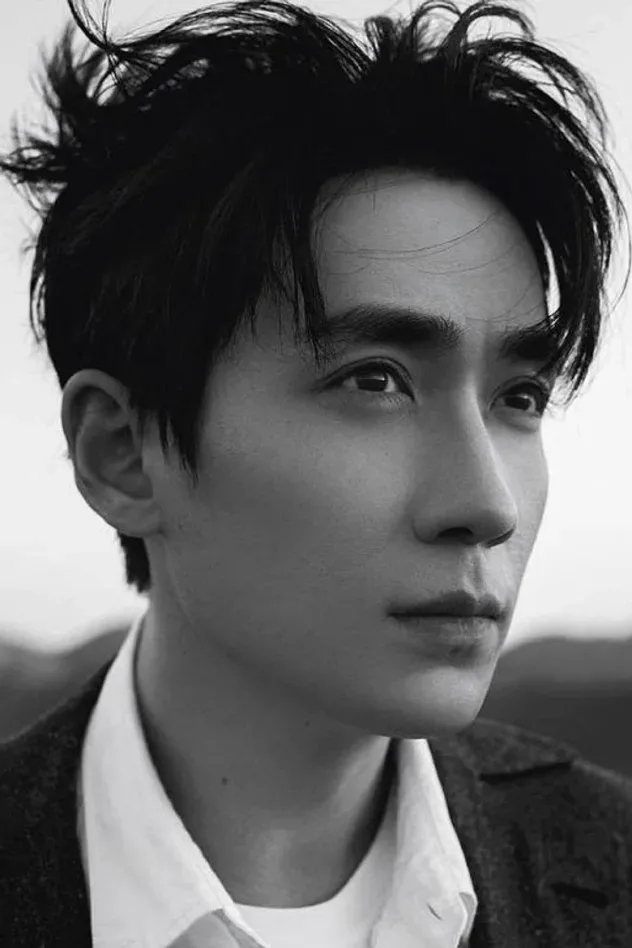 Cover image for Zhu Yilong