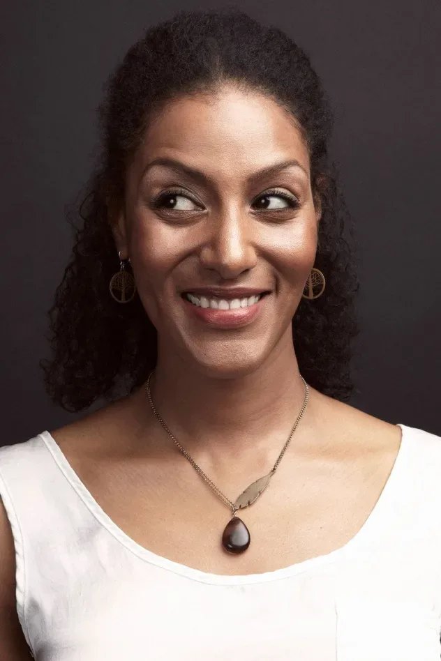 Sarah Jones için kapak görseli