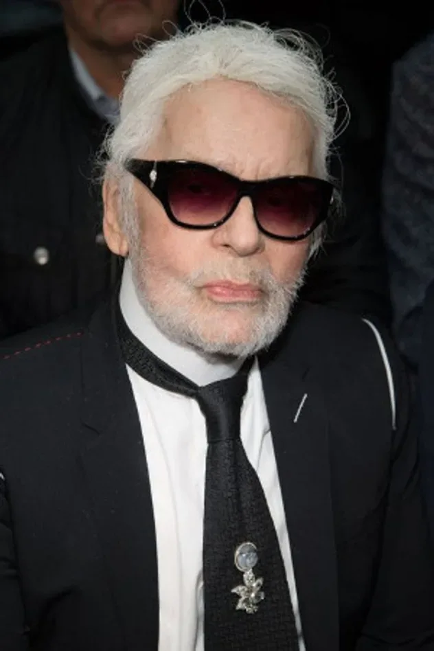 Обложка для Karl Lagerfeld