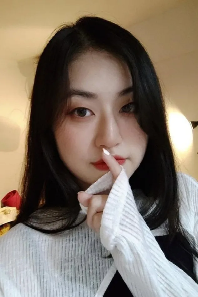 Yue Jiang