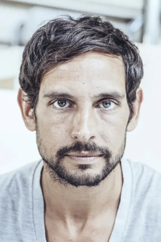 Imagen de portada para Dennis Cubic