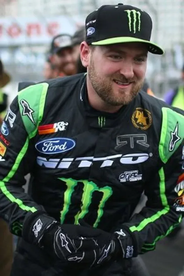 Обложка для Vaughn Gittin Jr.