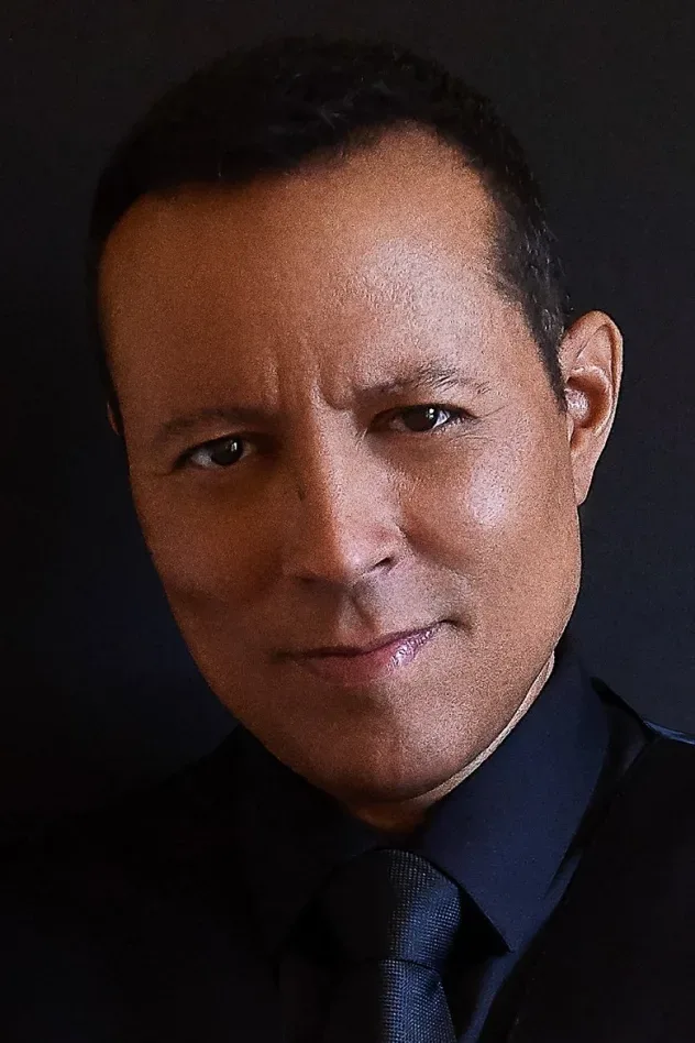 Cover image for Yancey Arias