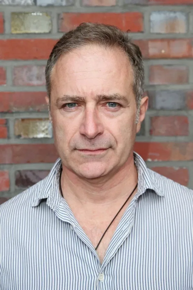 Обложка для Tom Gilroy