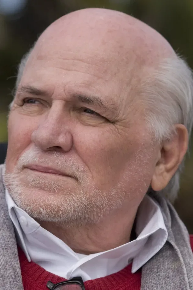 Imagen de portada para Ron Kovic