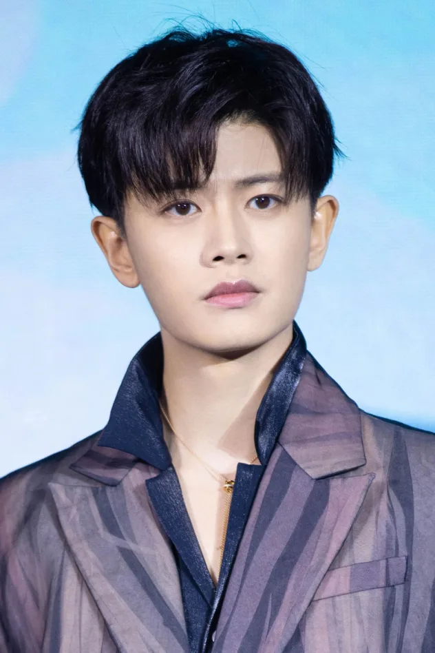 foto de Ren Jialun