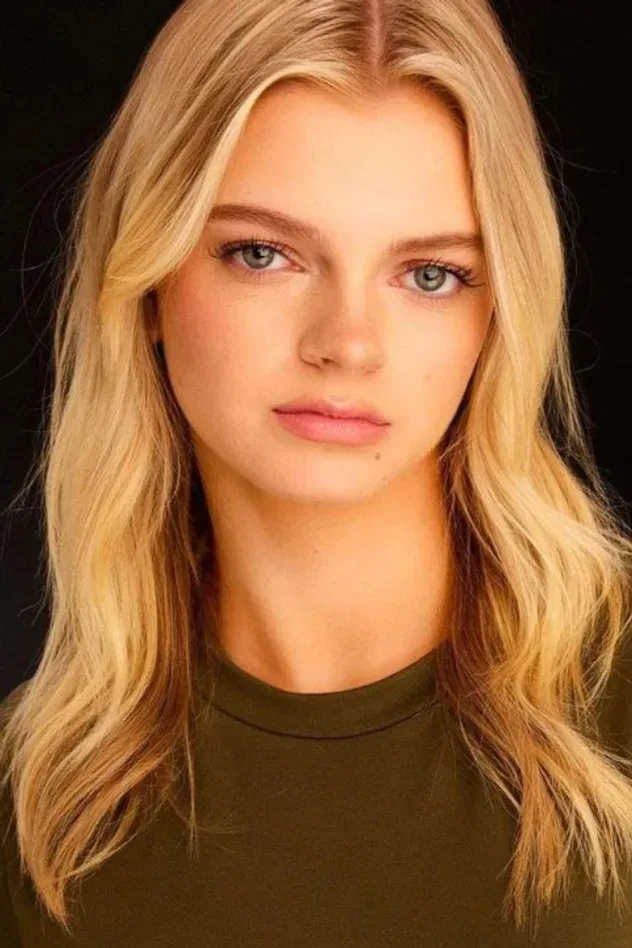 Обложка для Emily Kelavos