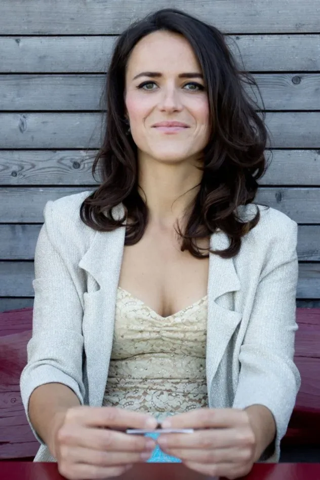 Обложка для Susanne Gschwendtner