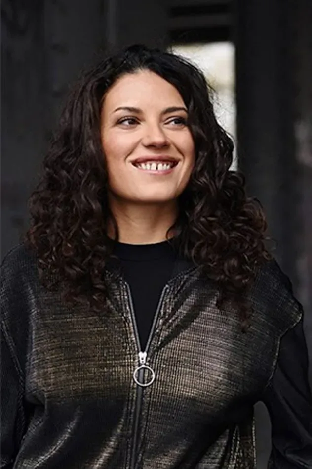 Imagen de portada para Claudia Kottal