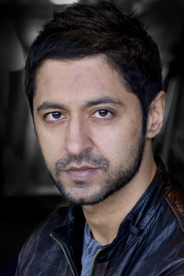 Ash Tandon fotoğrafı