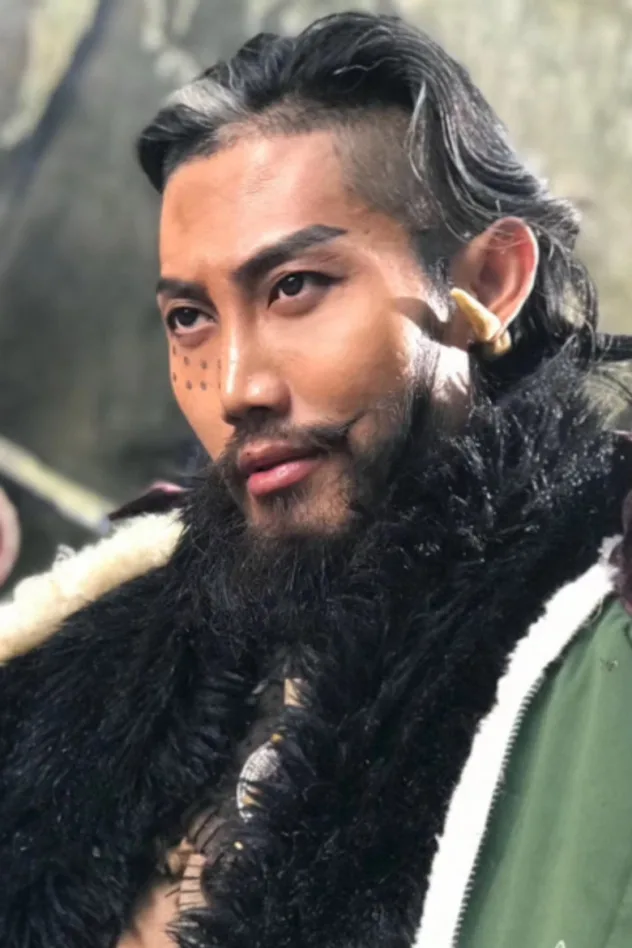Tong Hu