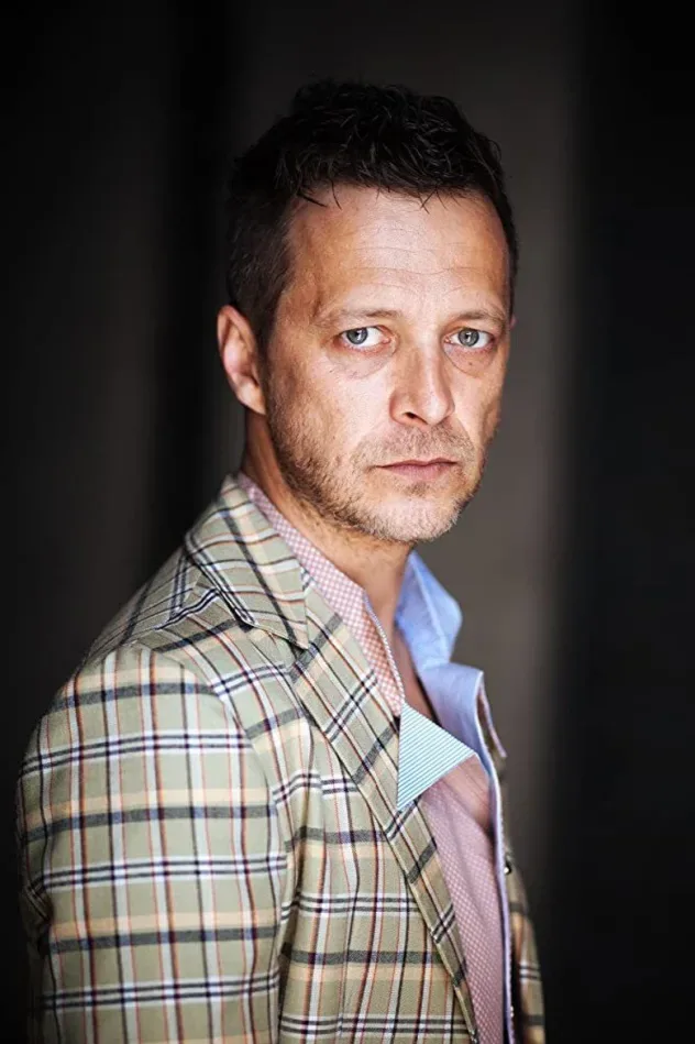 صورة الغلاف لـ Molnár Levente
