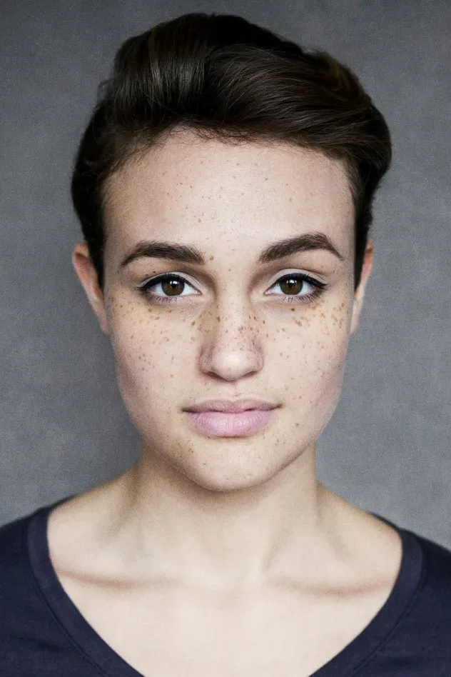 صورة الغلاف لـ Lily Nichol