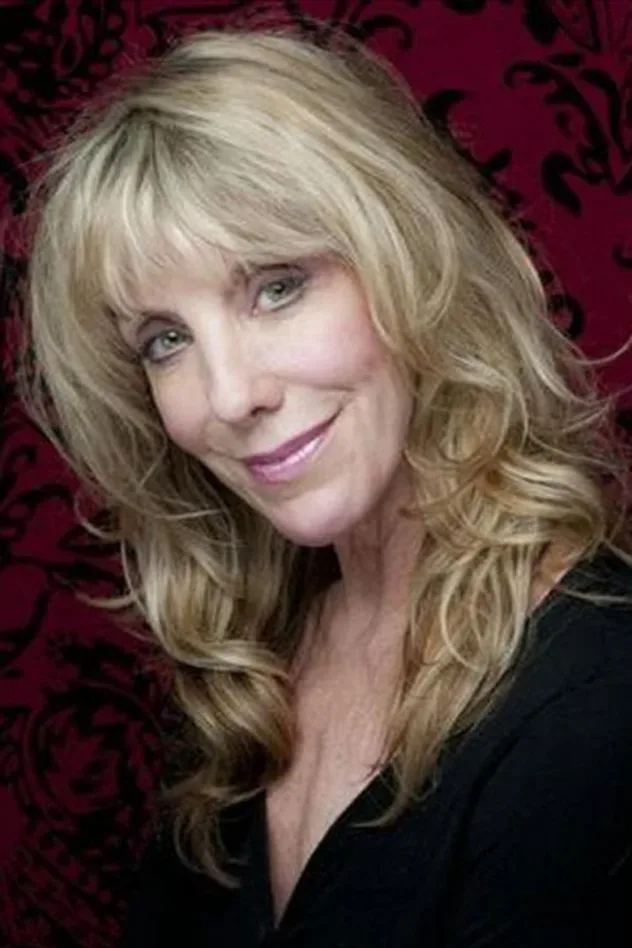 صورة الغلاف لـ Ellen-Ray Hennessy
