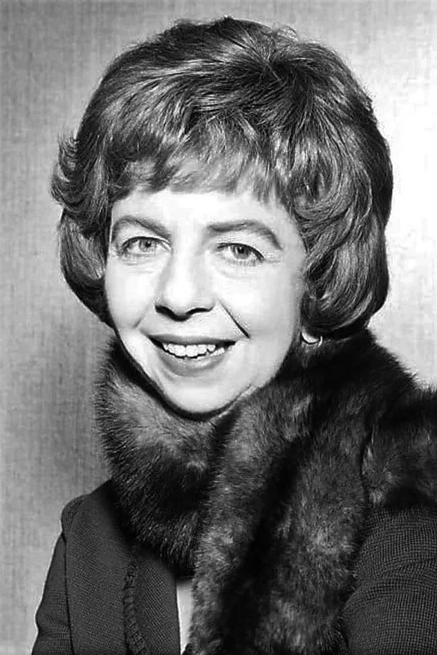 Обложка для Alice Pearce
