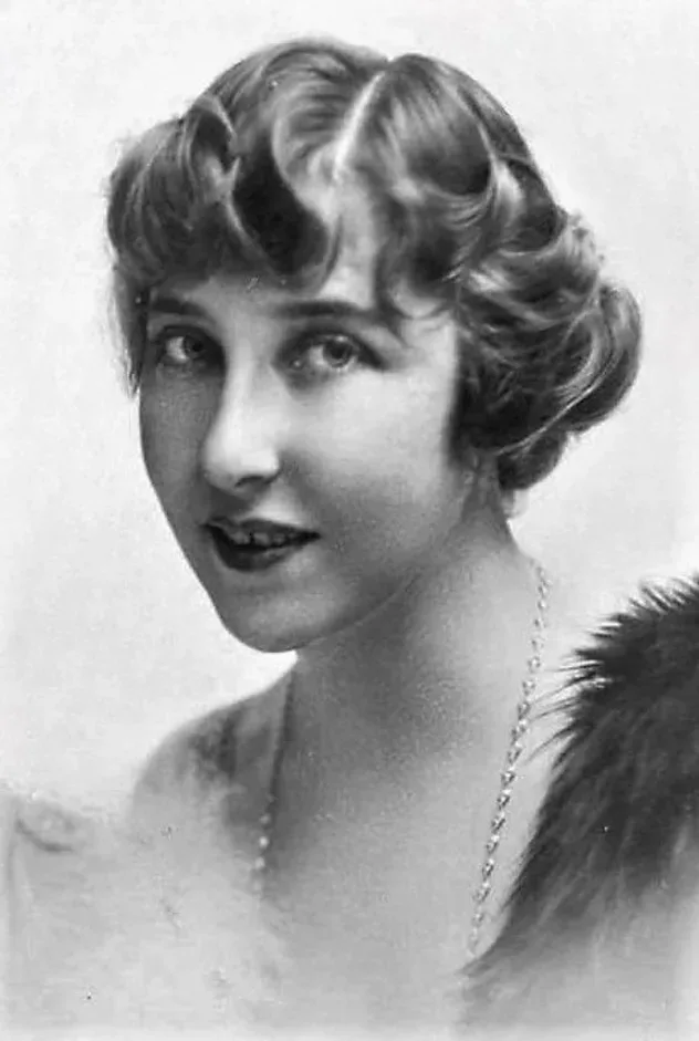 صورة الغلاف لـ Josephine Whittell