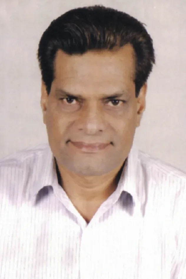 Imagen de portada para Rajesh Vivek