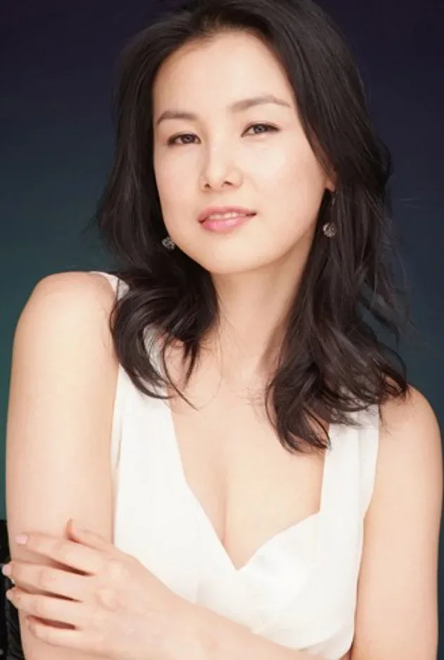 صورة الغلاف لـ Lee Ji-hyeon