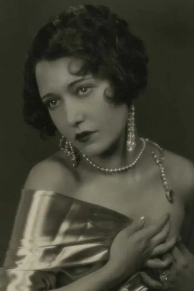 Обложка для Dorothy Sebastian