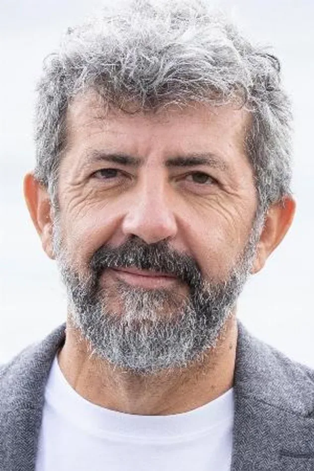 Imagen de portada para Alberto Rodríguez