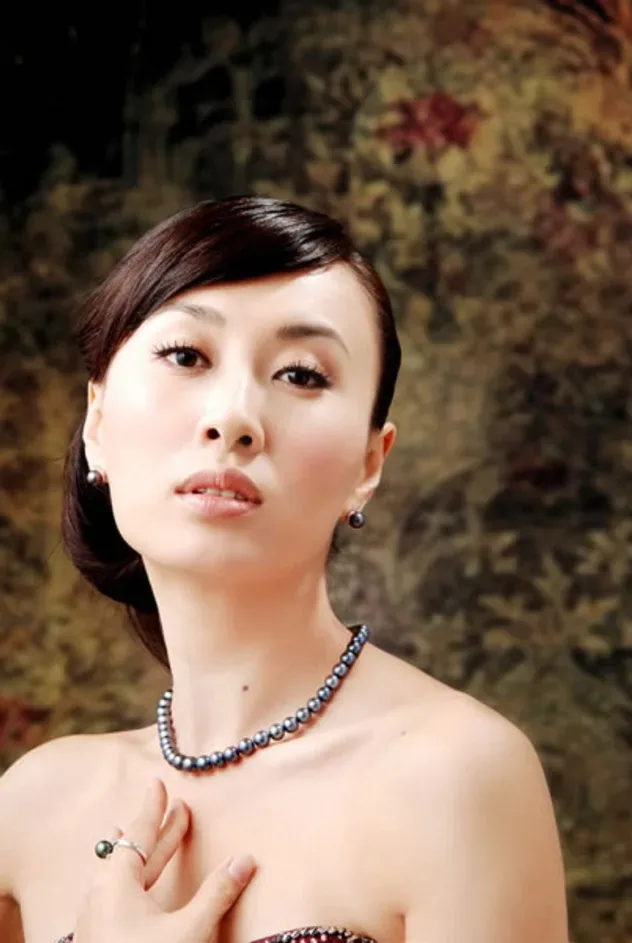 Cover image for 吕洁