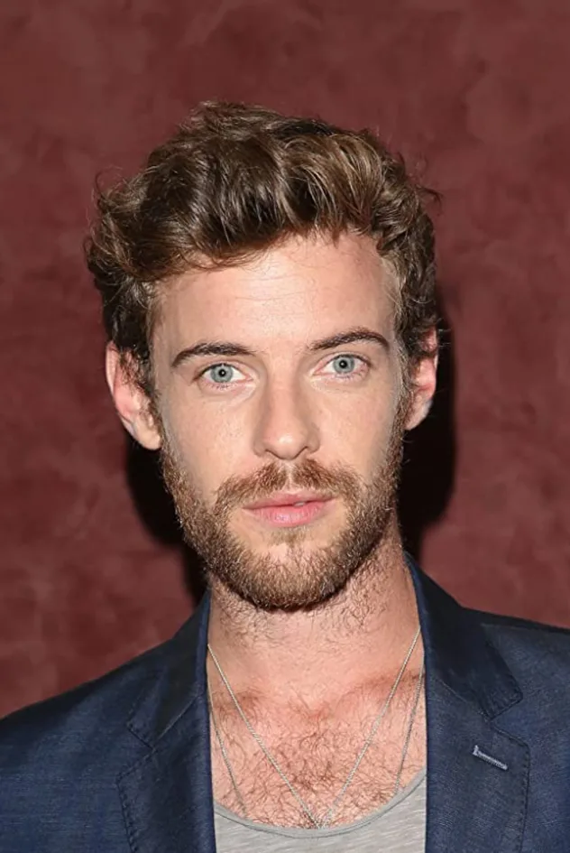 foto de Harry Treadaway
