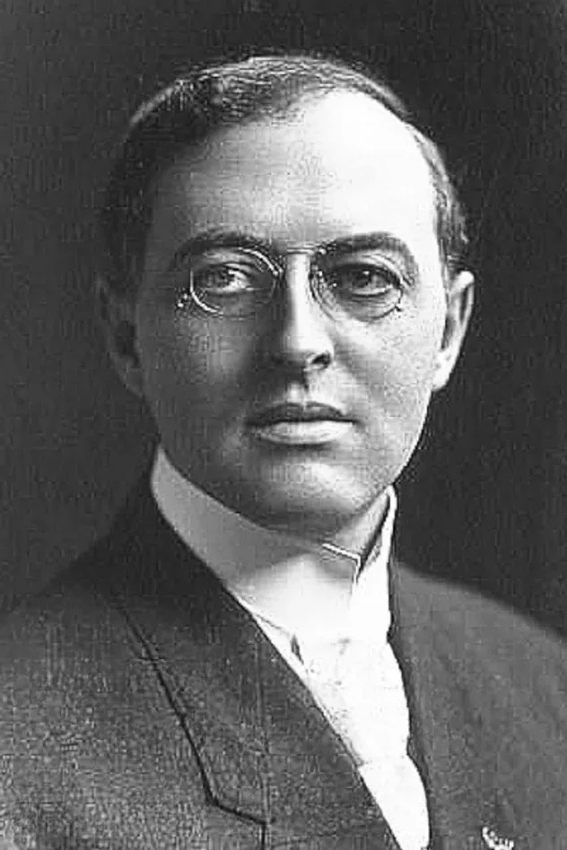 Imagen de portada para Frederick Truesdell