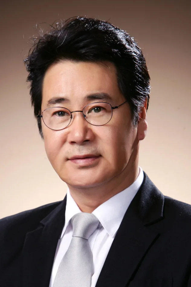 صورة 유동근