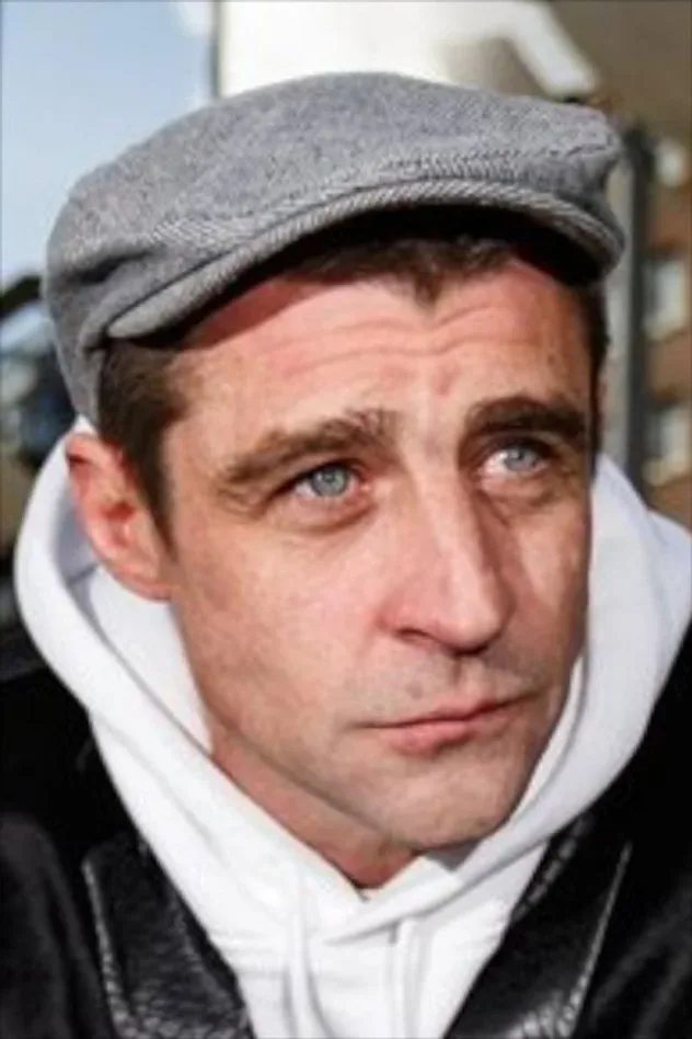 Darren Healy için kapak görseli