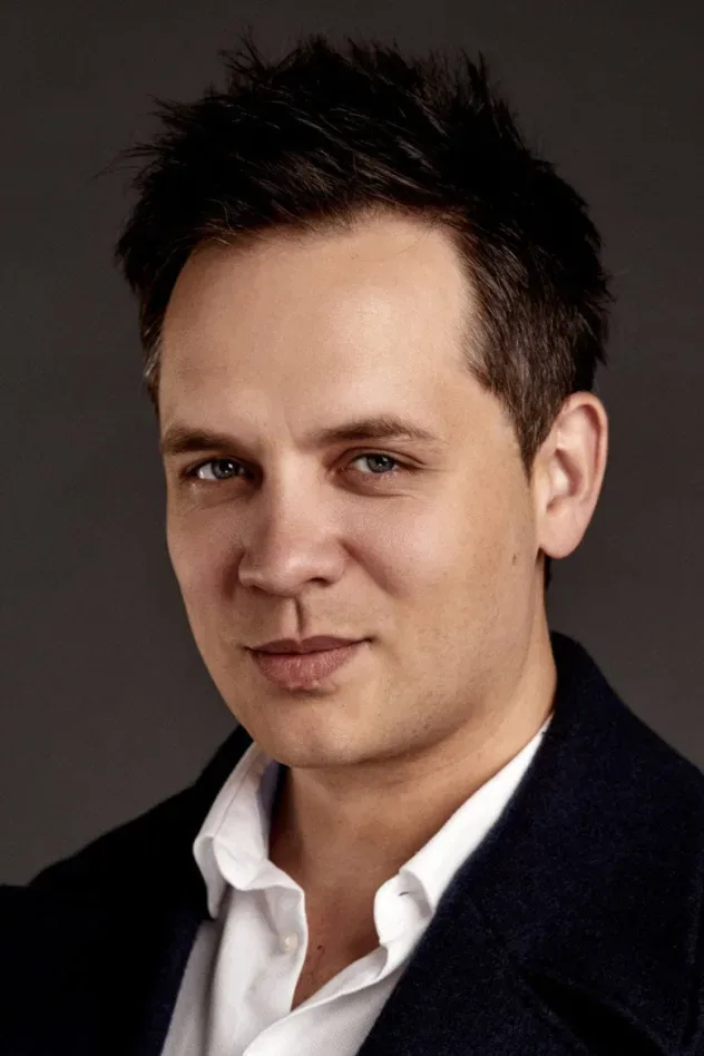Cover image for Aleksandr Astashenok