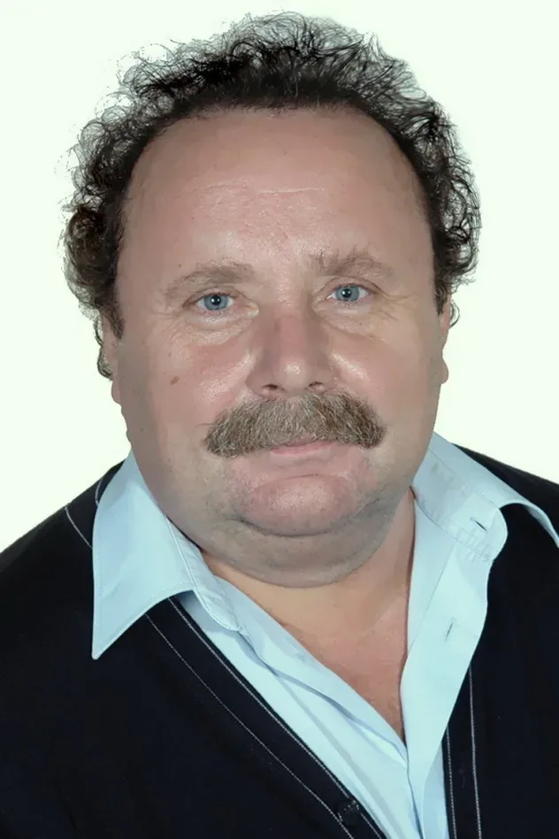 Юрий Внуков için kapak görseli