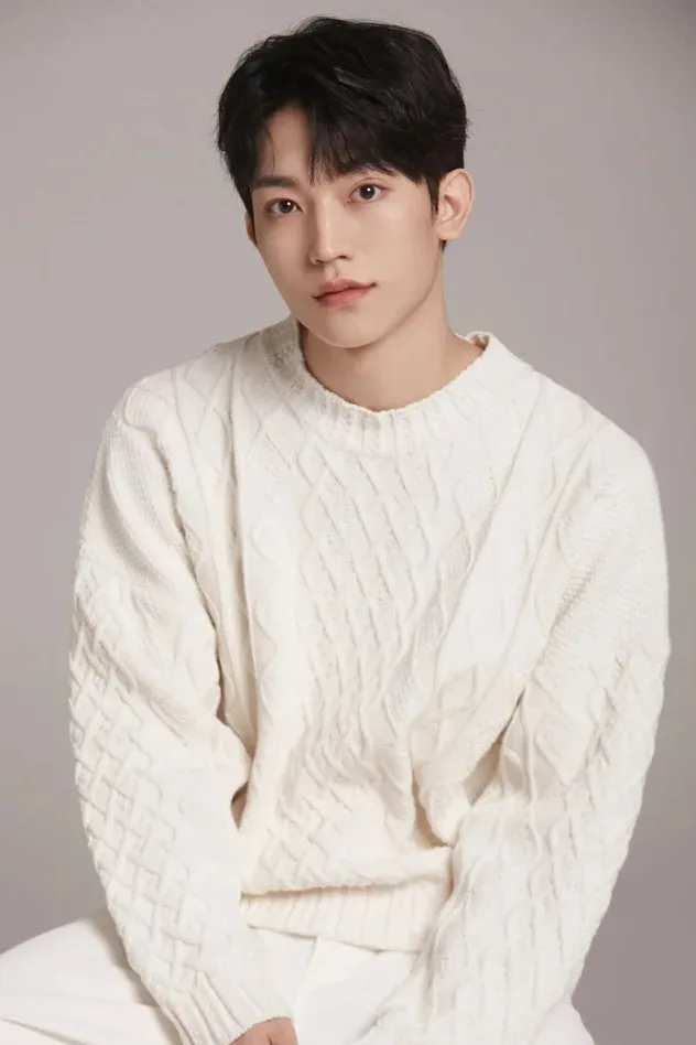 صورة الغلاف لـ Kim Hyun Wook