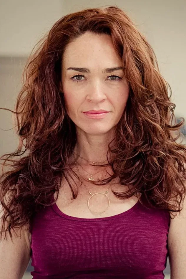 Cover image for Karina Logue