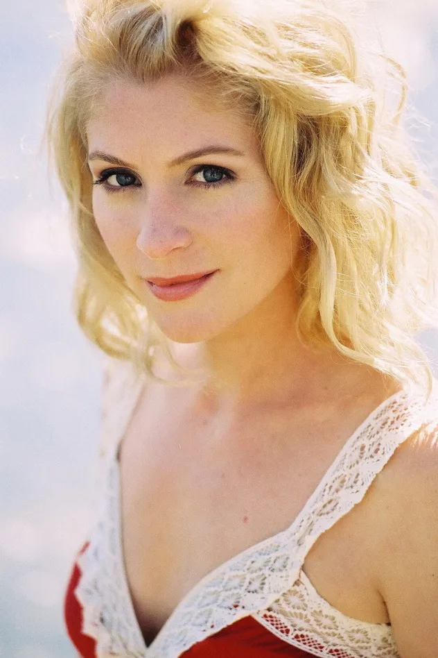 Staci Keanan photo