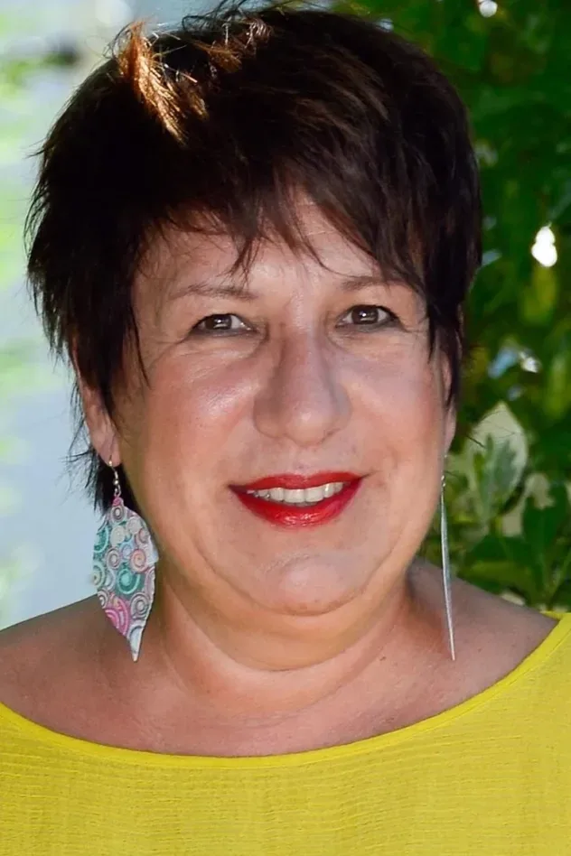 Annie Grégorio için kapak görseli