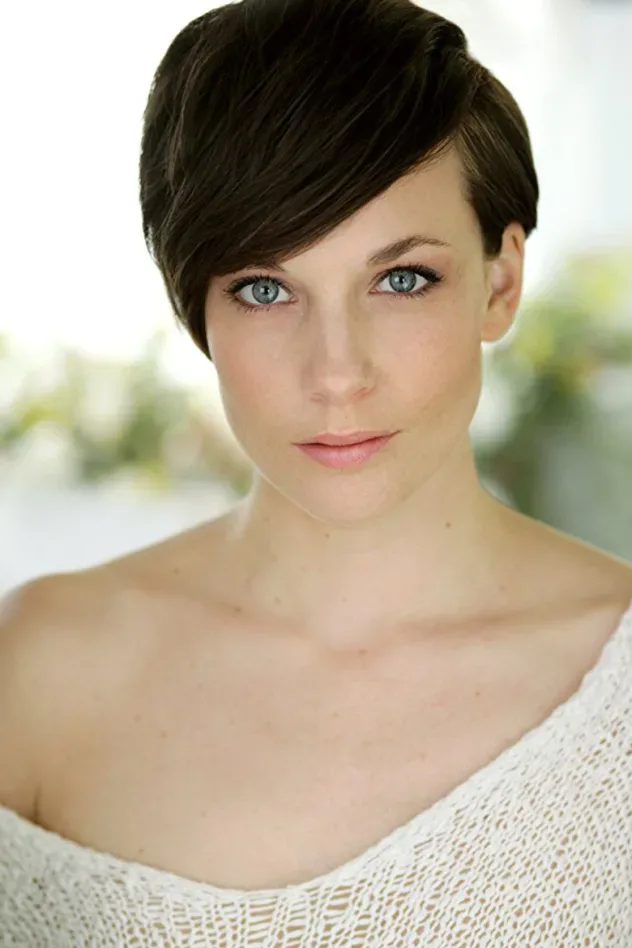 Обложка для Shannon Marie Sullivan