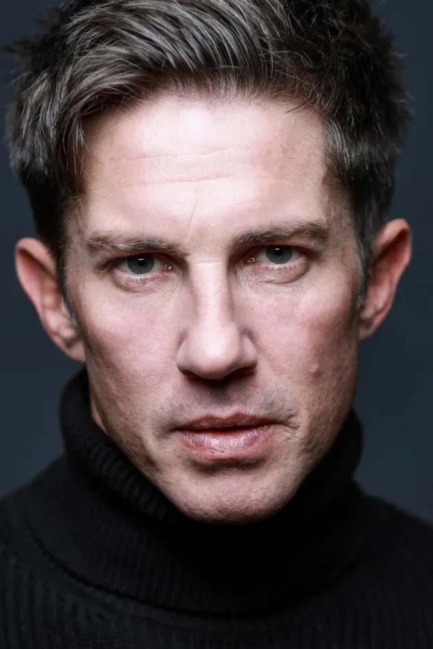 Обложка для Christien Anholt