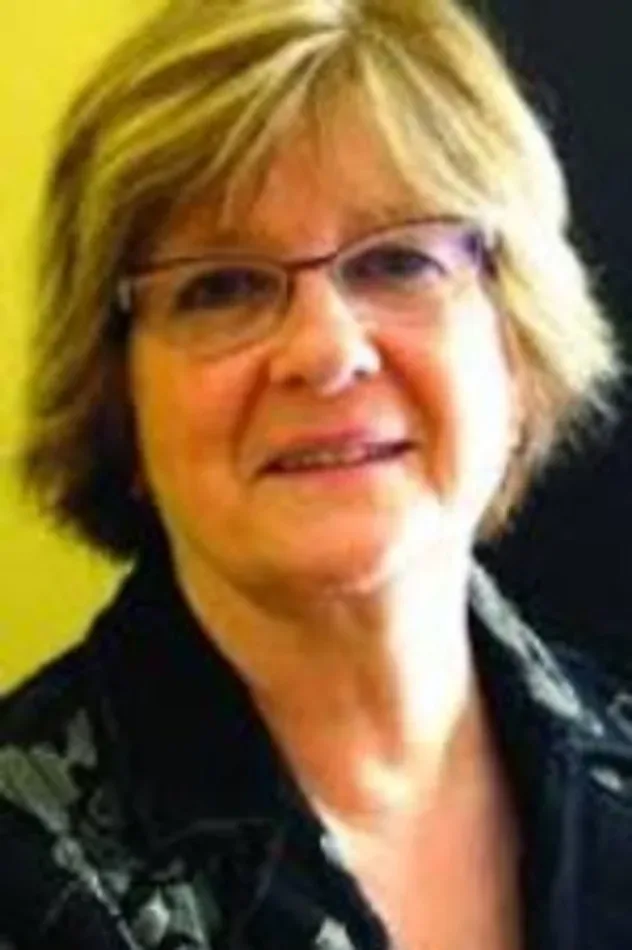 Обложка для Christine L'Heureux