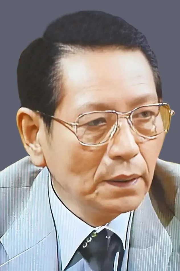 何璧堅 için kapak görseli