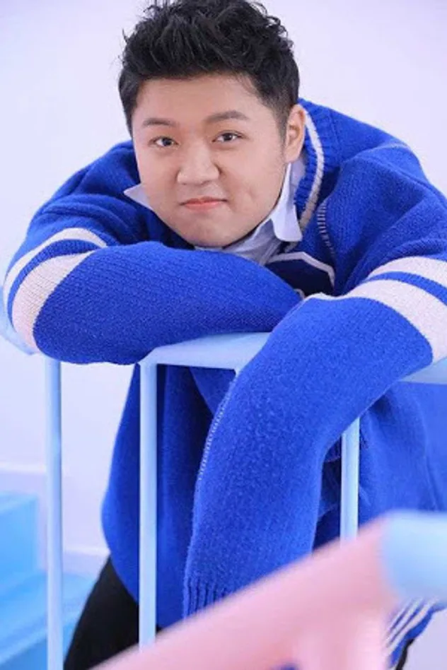 фото Hu Yuxuan