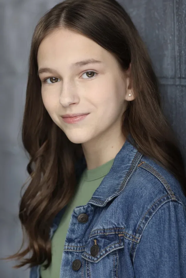 Обложка для Elizabeth Kaluev