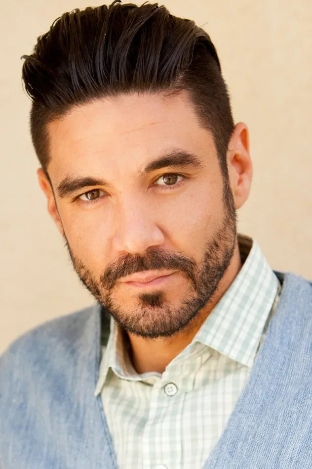 Imagen de portada para Clayton Cardenas