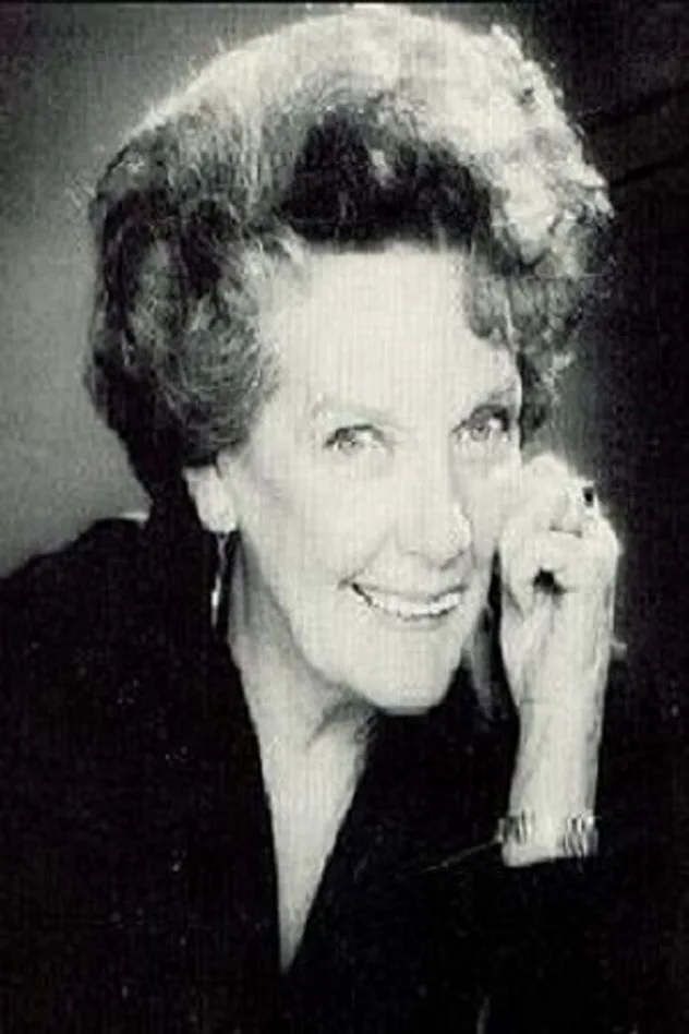 Pat McDonald fotoğrafı