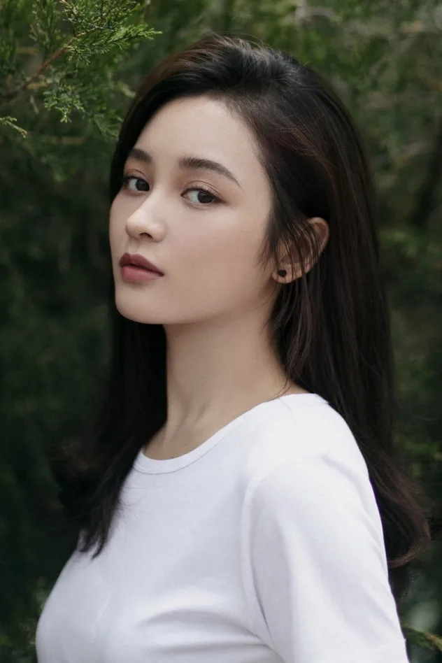 фото Wang Yifei