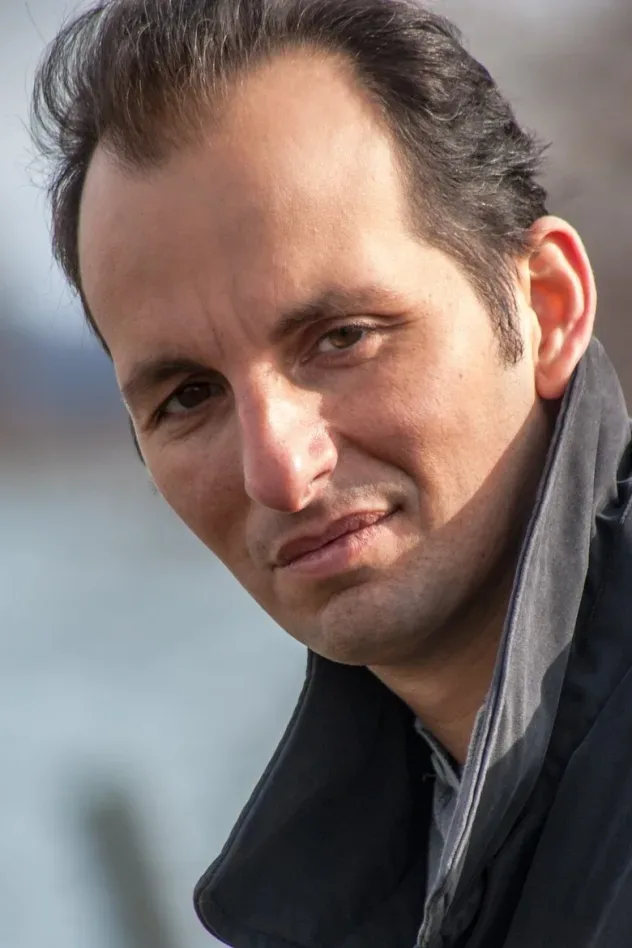 صورة الغلاف لـ Louis Vanaria