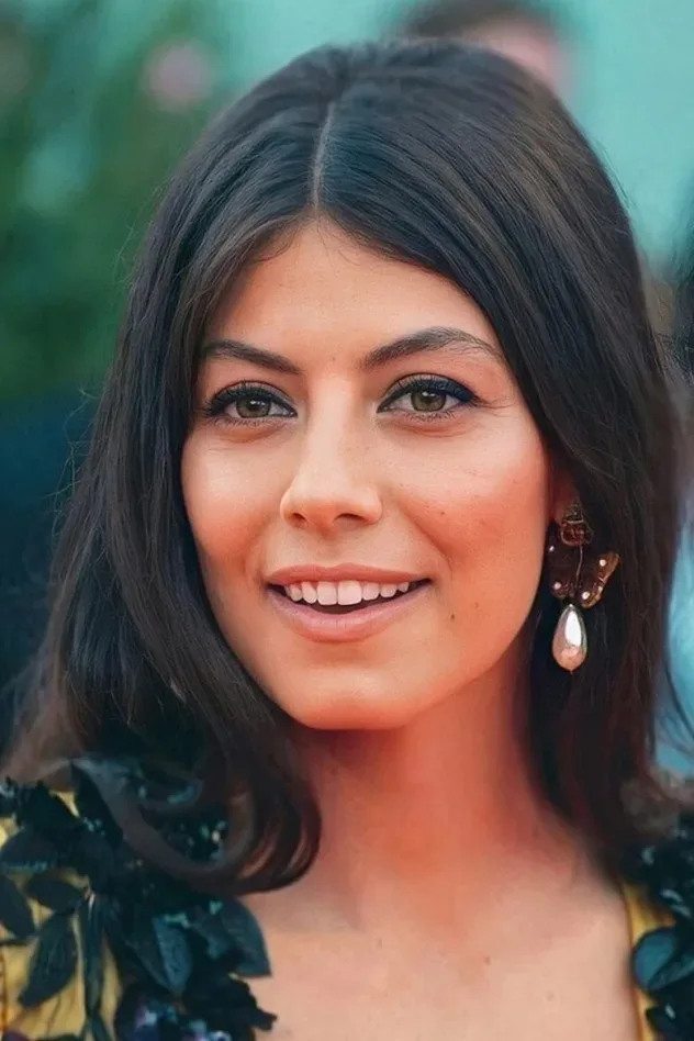 Imagen de portada para Alessandra Mastronardi