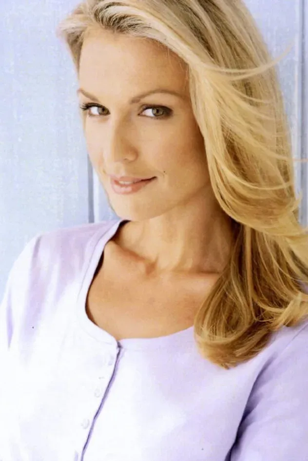 Обложка для Tania Deighton
