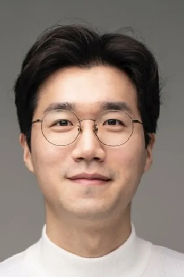 Cover image for Yu Yeon Seok