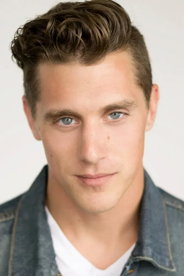 Cover image for Curtis McGann